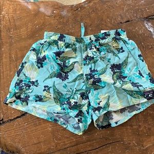 Patagonia worn wear shorts